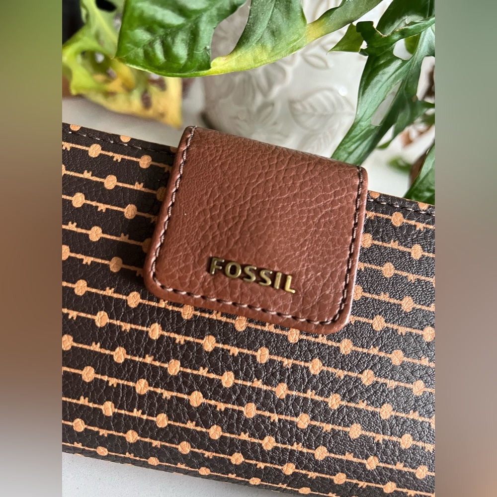 Fossil Wallet 🐻 - Picture 3 of 7